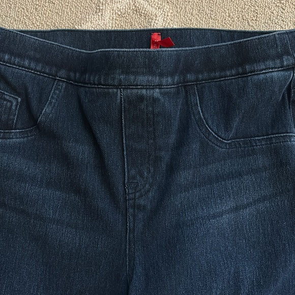 Spanx fitted dark washed jeans - Picture 5 of 10